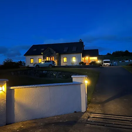 Bed & Breakfast Lakeview Home, Doubleroom Private Bathroom, Self Catering *